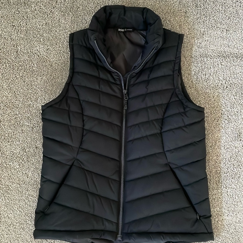 DSG Puffer Vest!